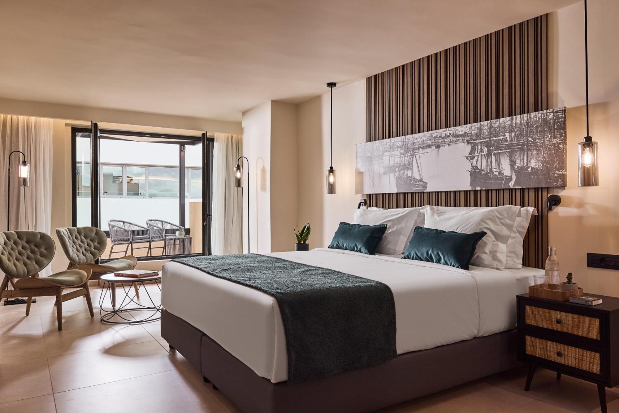 Hotel Athenarum Portus Life & Style 4*
